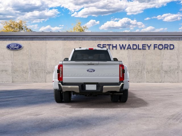 2027 Ford F-350SD XLT DRW