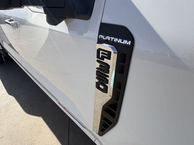 2026 Ford F-350SD Platinum DRW
