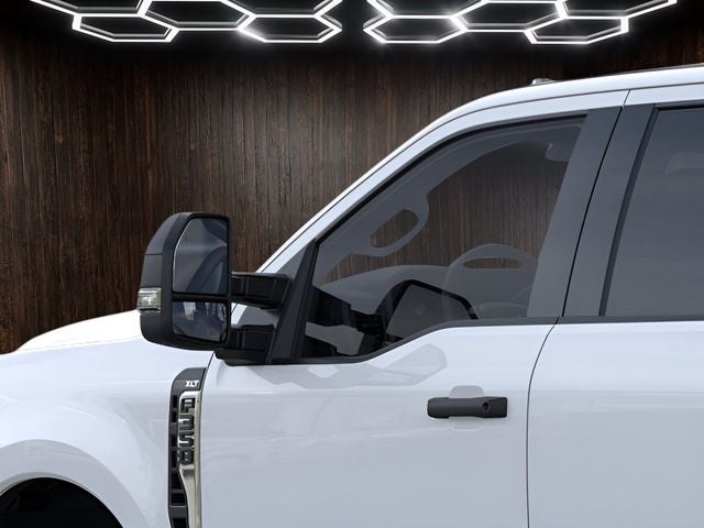 2026 Ford F-350SD XLT DRW FX4