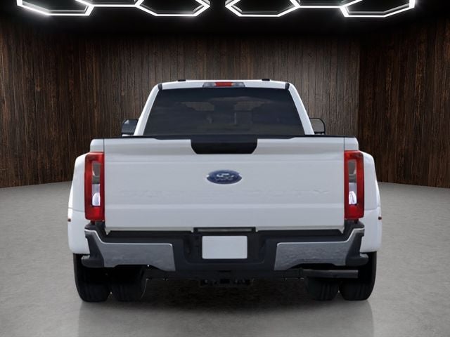 2026 Ford F-350SD XLT DRW FX4