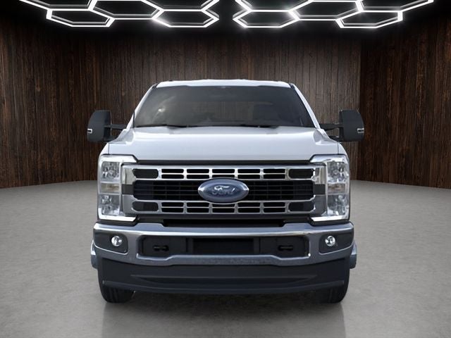 2026 Ford F-350SD XLT DRW FX4