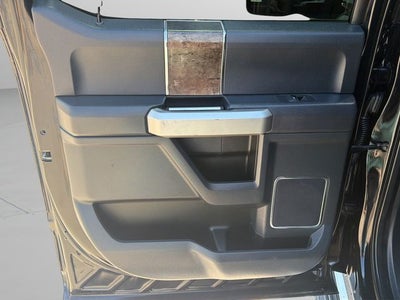 2022 Ford F-350SD Lariat DRW