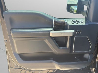 2022 Ford F-350SD Lariat DRW