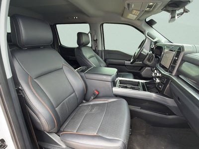 2025 Ford F-350SD Lariat DRW