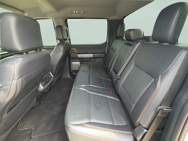 2025 Ford F-350SD Lariat DRW
