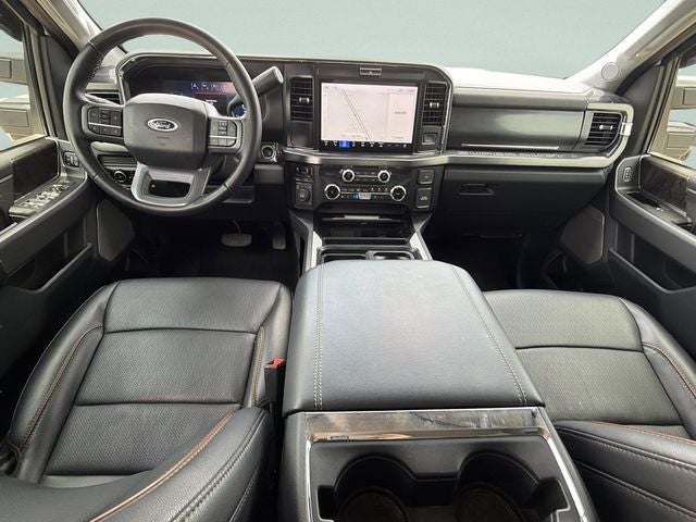 2025 Ford F-350SD Lariat DRW