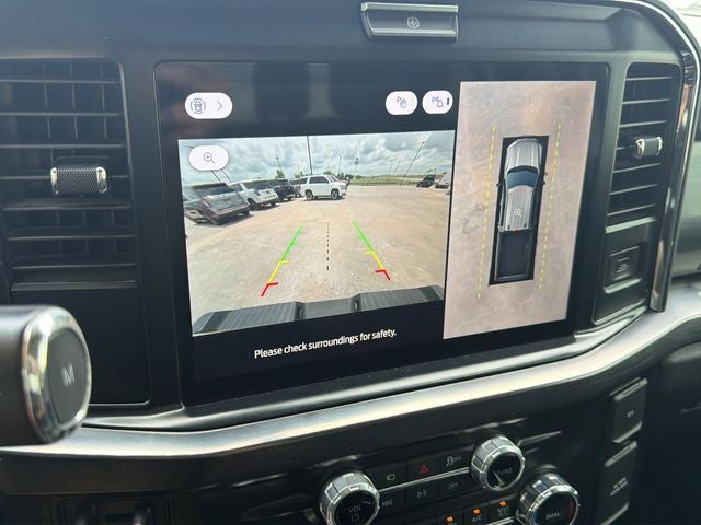 2025 Ford F-350SD Lariat DRW