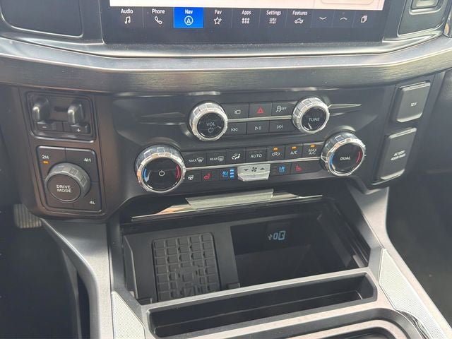 2025 Ford F-350SD Lariat DRW