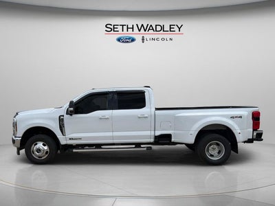 2025 Ford F-350SD Lariat DRW