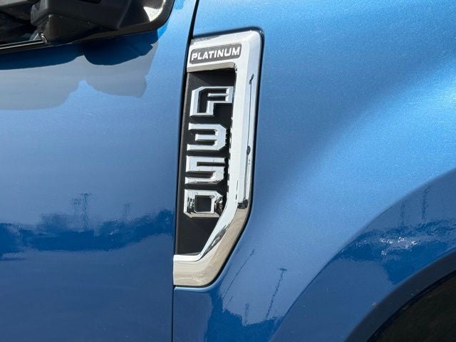 2022 Ford F-350SD Platinum DRW | Western Hauler