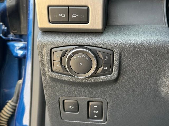 2022 Ford F-350SD Platinum DRW | Western Hauler