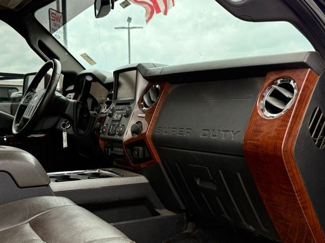 2016 Ford F-350SD King Ranch DRW