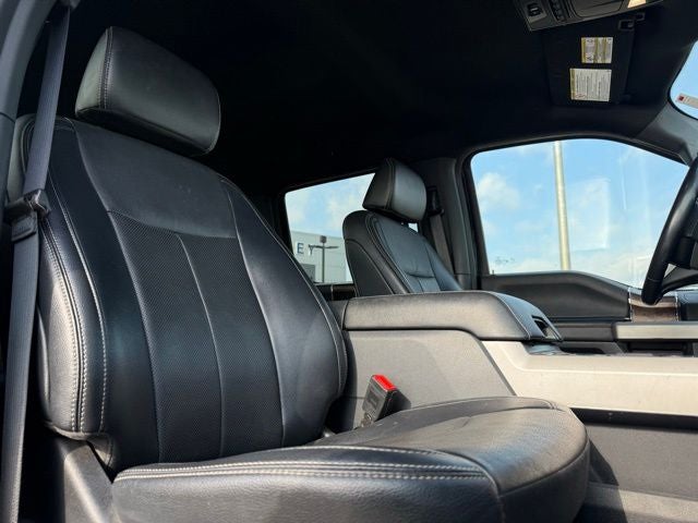 2022 Ford F-350SD Lariat DRW