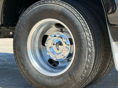 2022 Ford F-350SD Lariat DRW