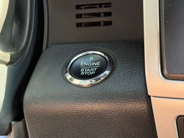 2022 Ford F-350SD Lariat DRW