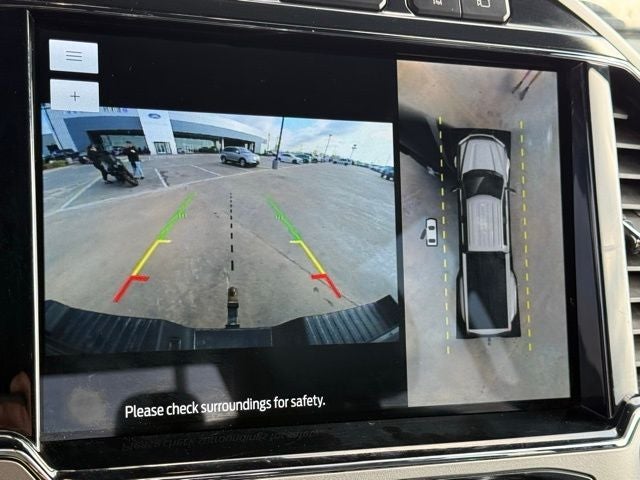 2022 Ford F-350SD Lariat DRW