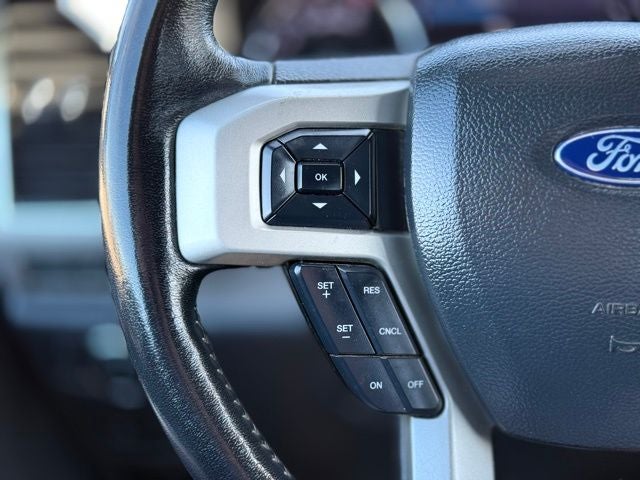 2022 Ford F-350SD Lariat DRW