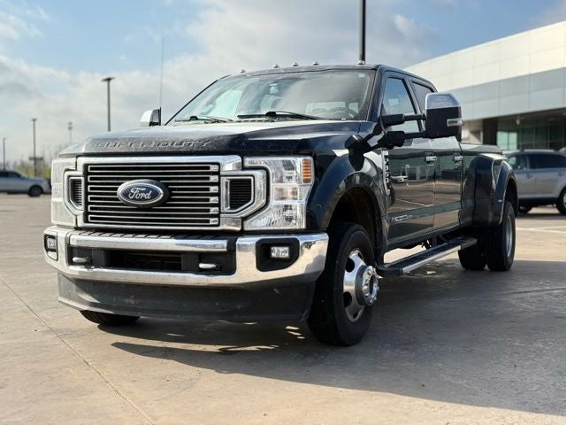 2022 Ford F-350SD Lariat DRW