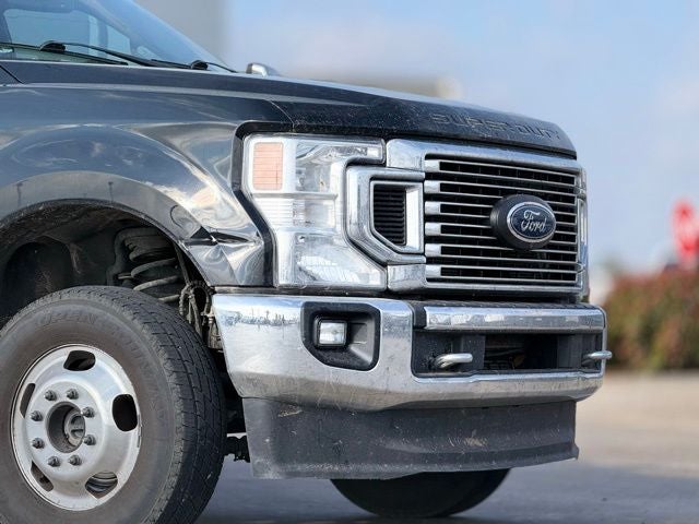 2022 Ford F-350SD Lariat DRW