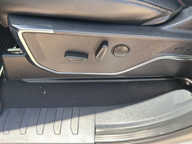 2023 Ford F-350SD Lariat DRW 360-Degree Camera Pkg.