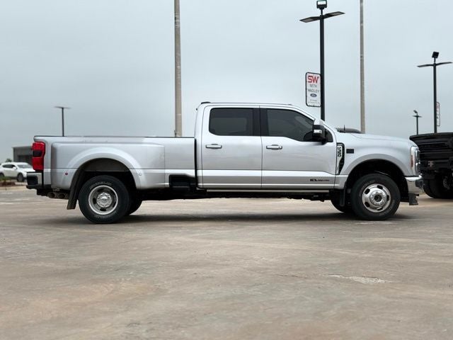 2023 Ford F-350SD Lariat DRW