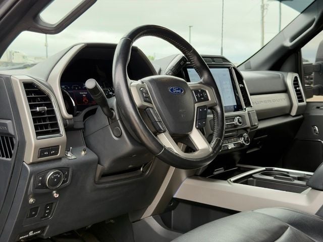 2022 Ford F-350SD Lariat DRW