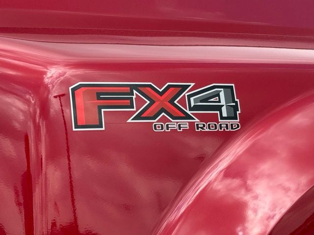 2022 Ford F-350SD Lariat