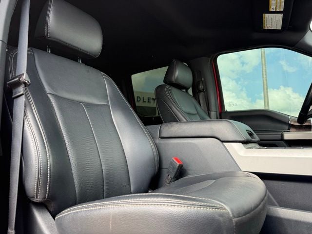 2022 Ford F-350SD Lariat