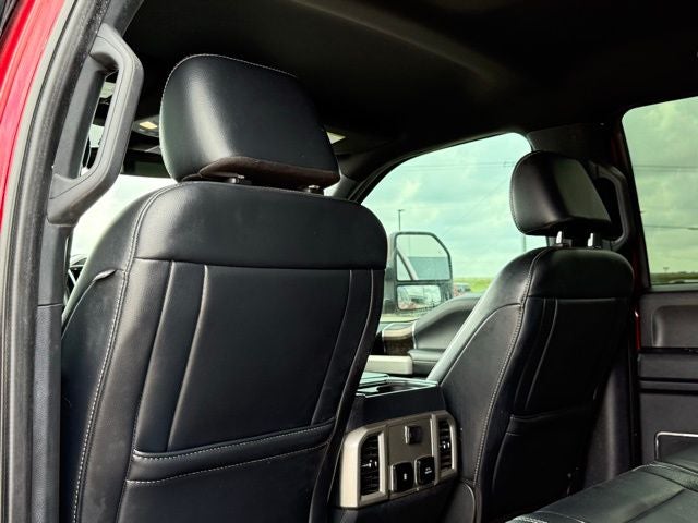 2022 Ford F-350SD Lariat