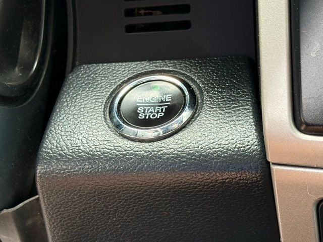 2022 Ford F-350SD Lariat