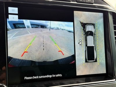 2022 Ford F-350SD Lariat