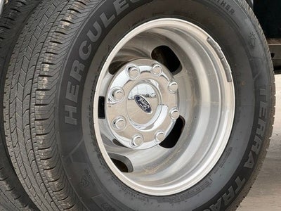 2022 Ford F-350SD Lariat DRW