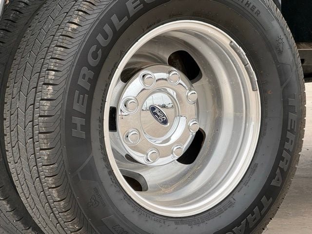 2022 Ford F-350SD Lariat DRW