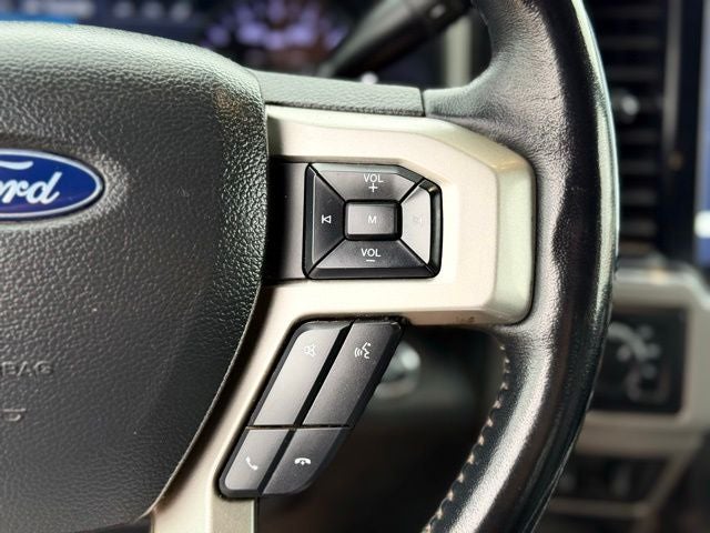 2022 Ford F-350SD Lariat DRW