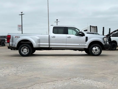 2022 Ford F-350SD Lariat DRW