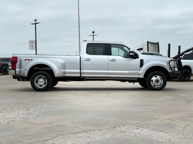 2022 Ford F-350SD Lariat DRW