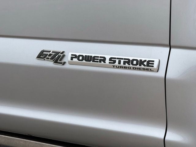 2022 Ford F-350SD Lariat DRW