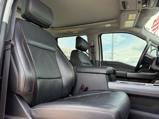 2024 Ford F-350SD Lariat DRW