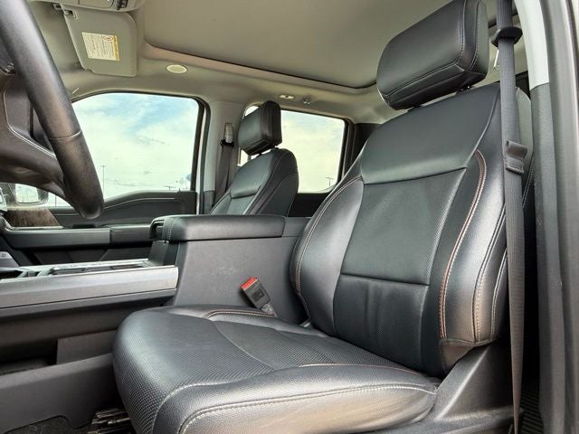 2024 Ford F-350SD Lariat DRW