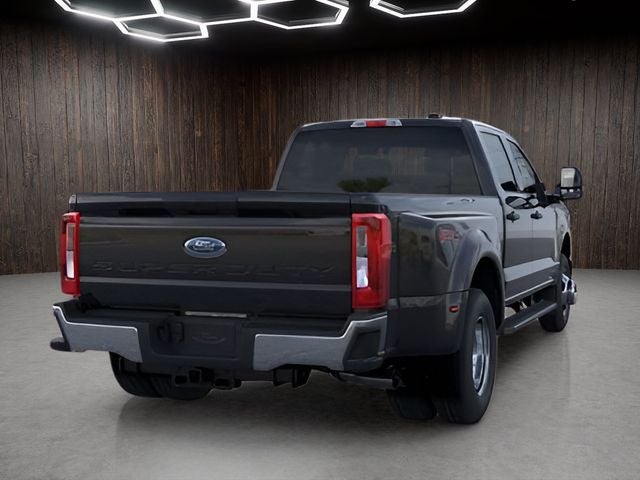 2026 Ford F-350SD XLT DRW