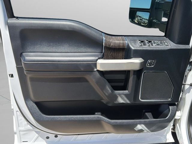 2020 Ford F-350SD Lariat Value Pkg