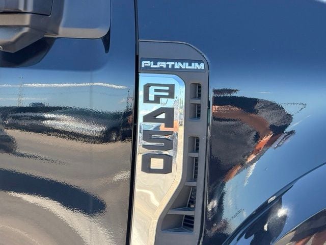 2024 Ford F-450SD Platinum DRW