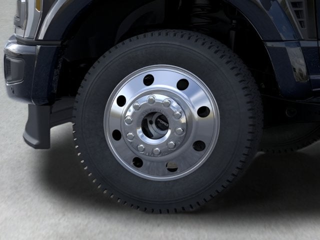 2025 Ford F-450SD Platinum DRW