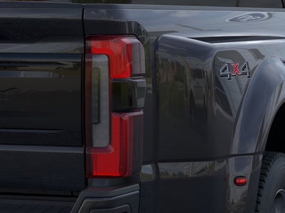 2025 Ford F-450SD Platinum DRW