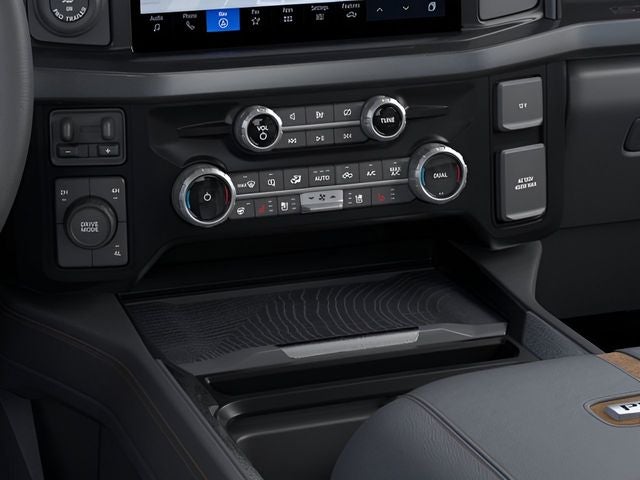 2024 Ford F-450SD Platinum DRW