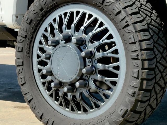 2025 Ford F-450SD Platinum Custom