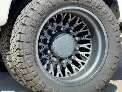 2025 Ford F-450SD Platinum Custom