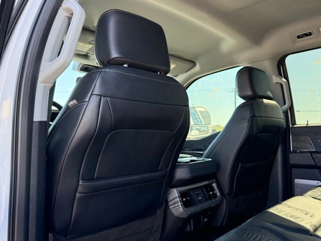 2023 Ford F-450SD Lariat WESTERN HAULER