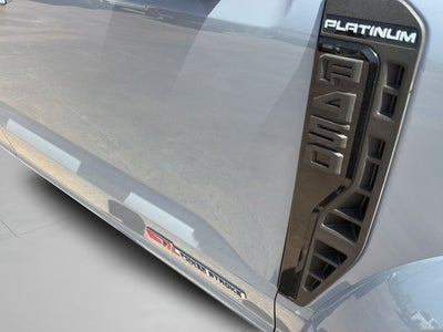 2026 Ford F-450SD Platinum DRW