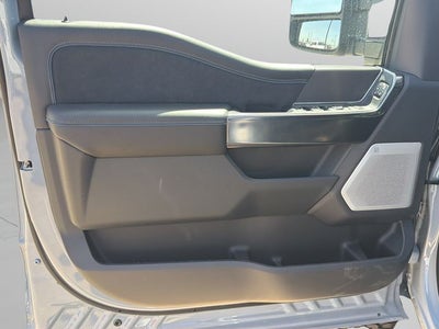 2026 Ford F-450SD Platinum DRW